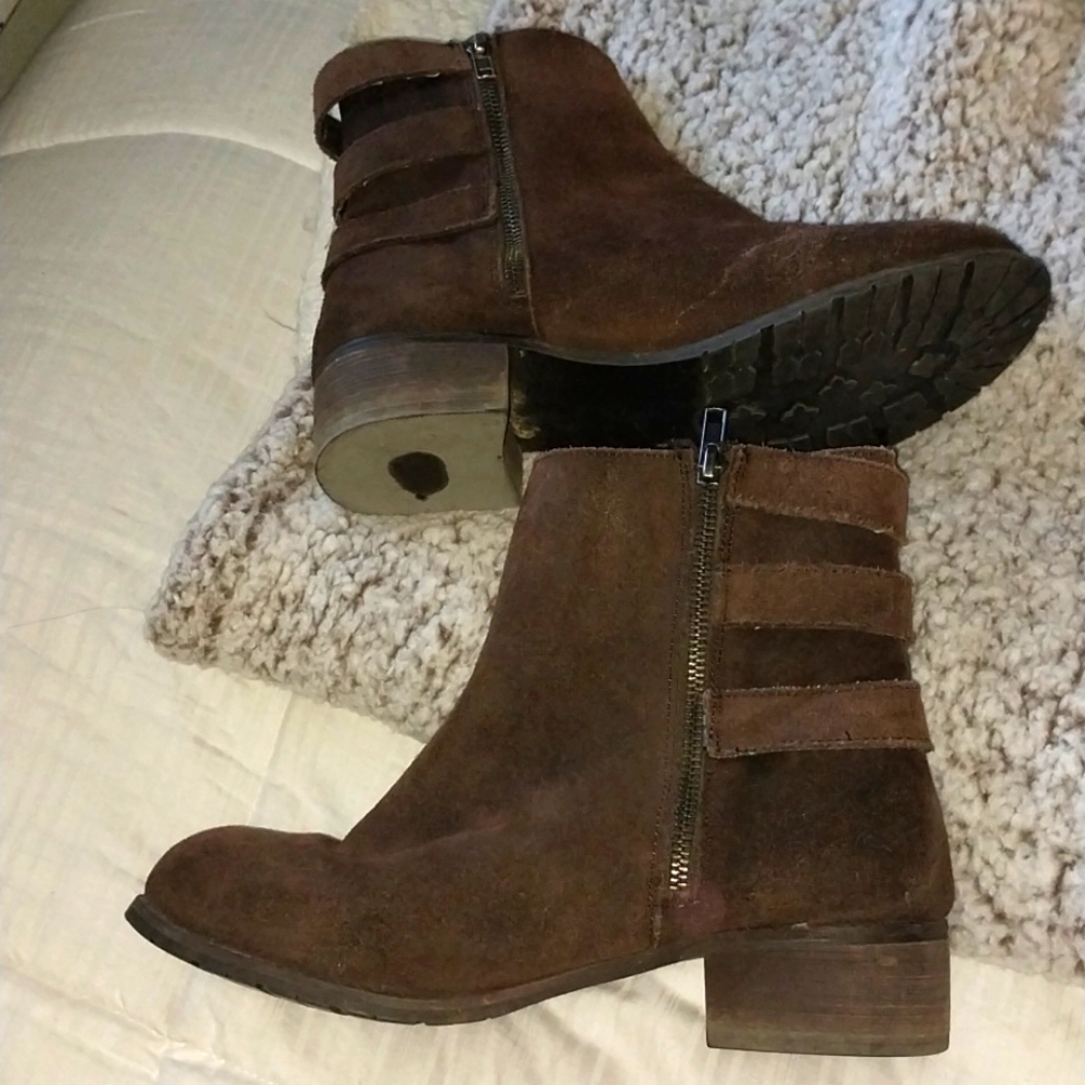 BooRoo fur lined boots